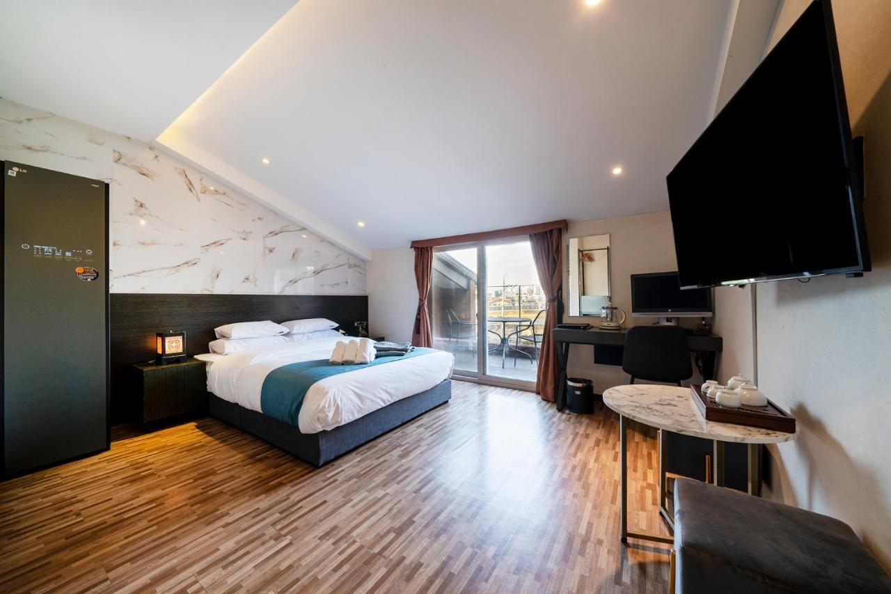 Suwon Dono1796 Hotel Екстериор снимка
