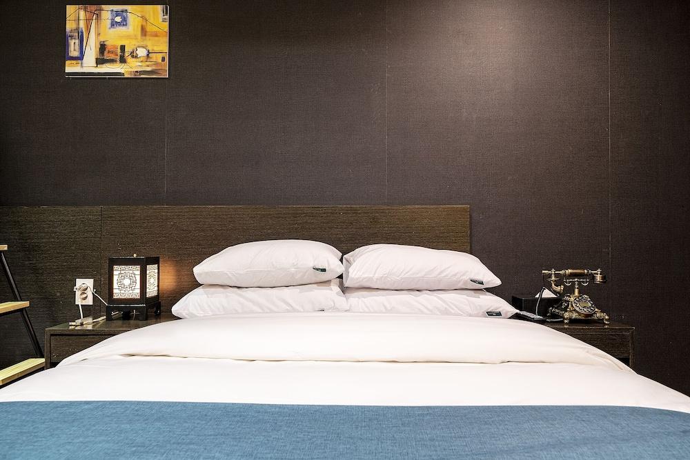 Suwon Dono1796 Hotel Екстериор снимка
