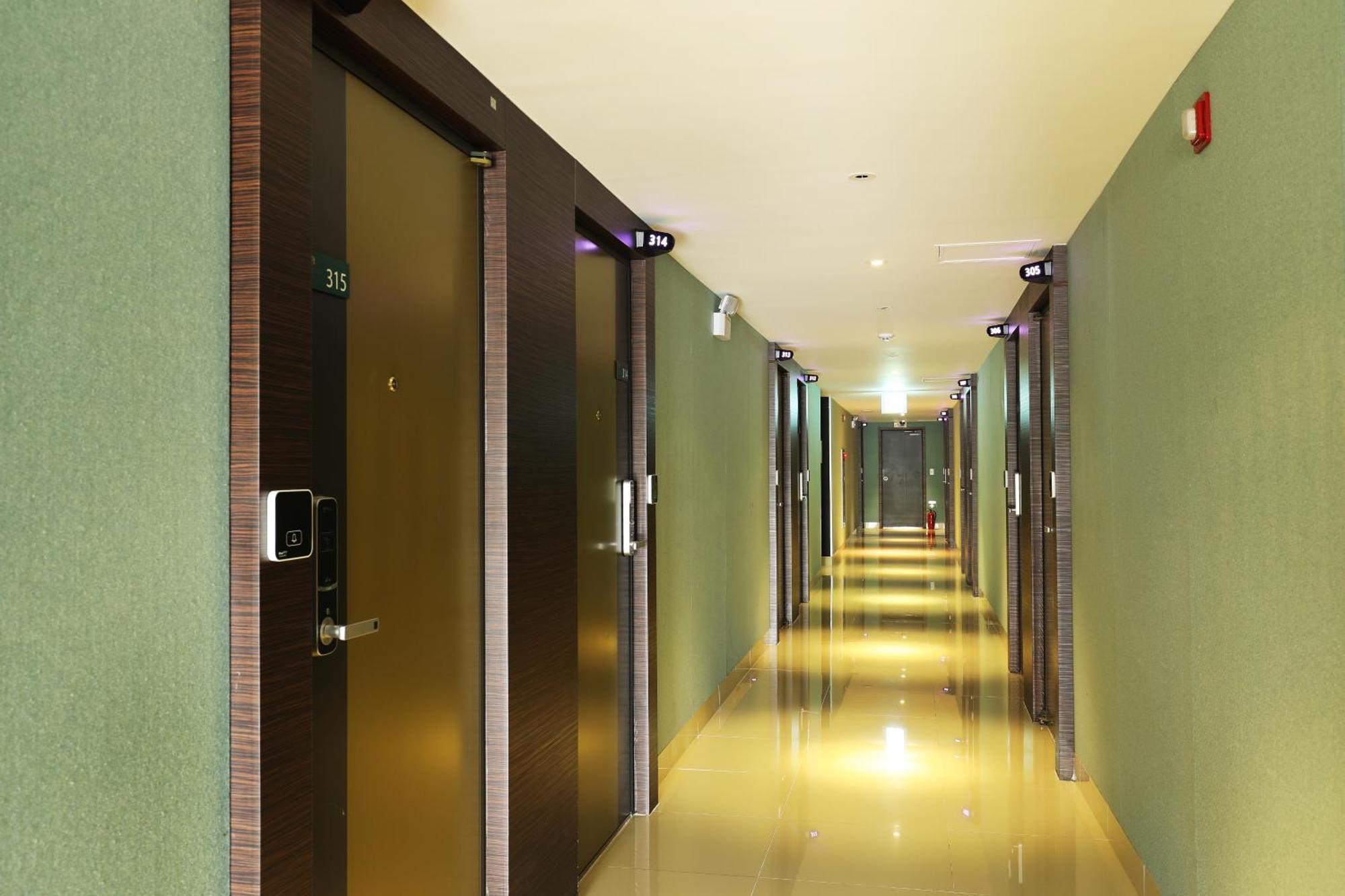 Suwon Dono1796 Hotel Екстериор снимка