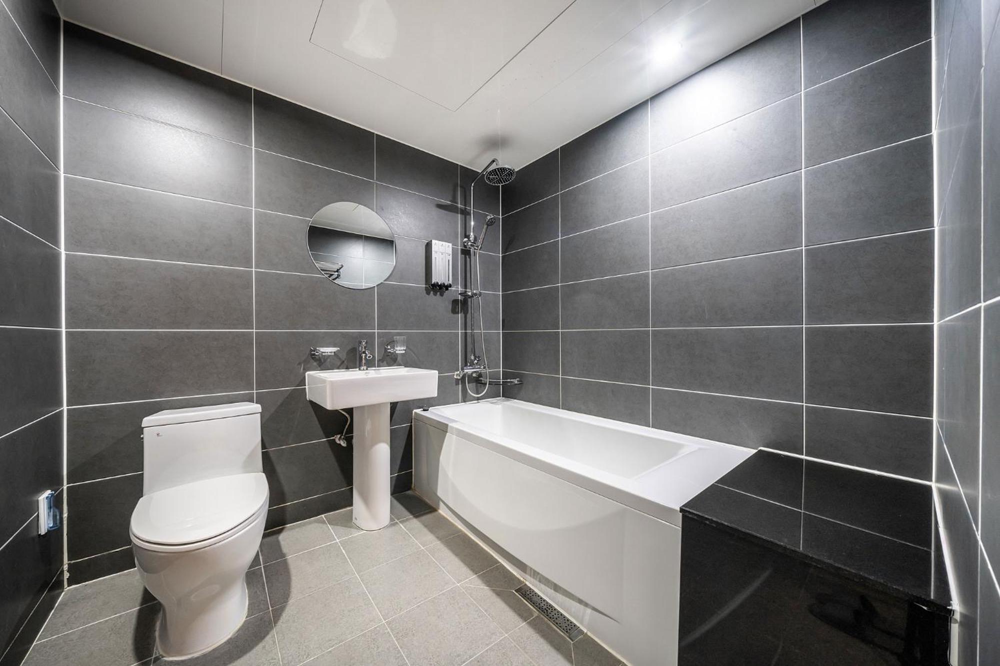 Suwon Dono1796 Hotel Екстериор снимка