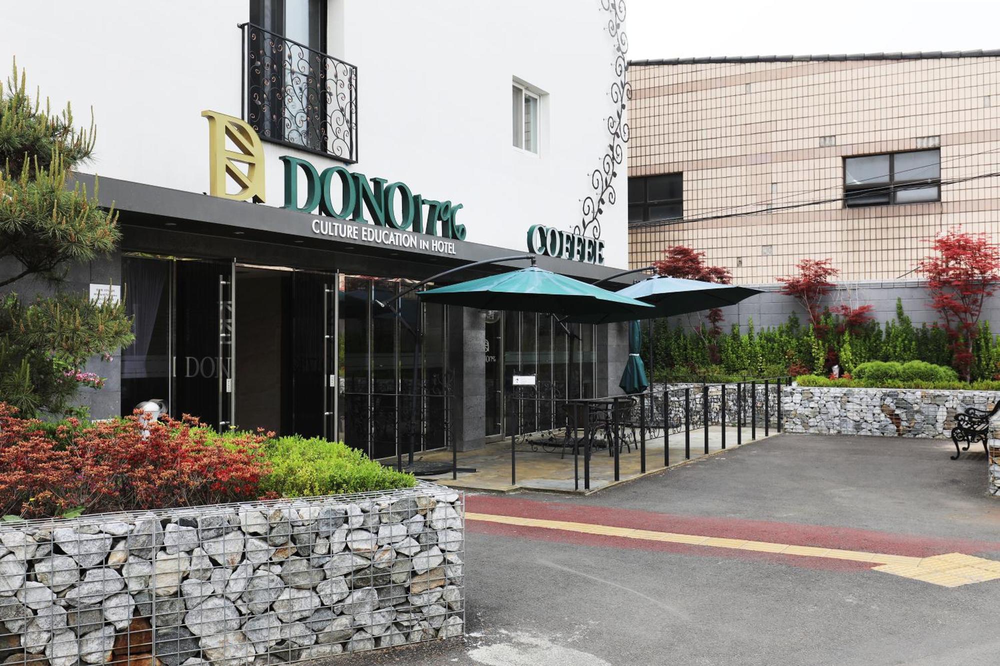 Suwon Dono1796 Hotel Екстериор снимка